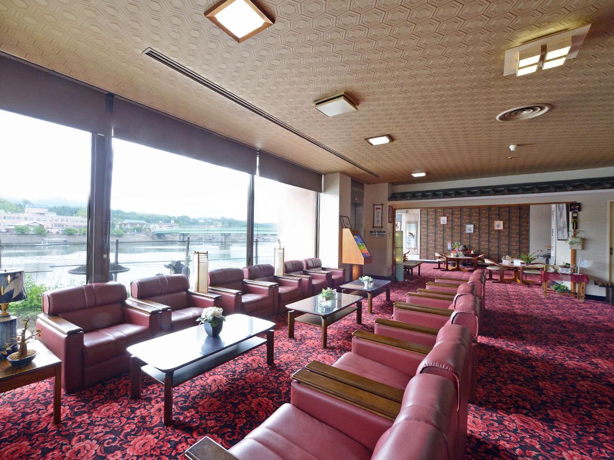 Riverside Hotel Sansuikan Hita Kültér fotó