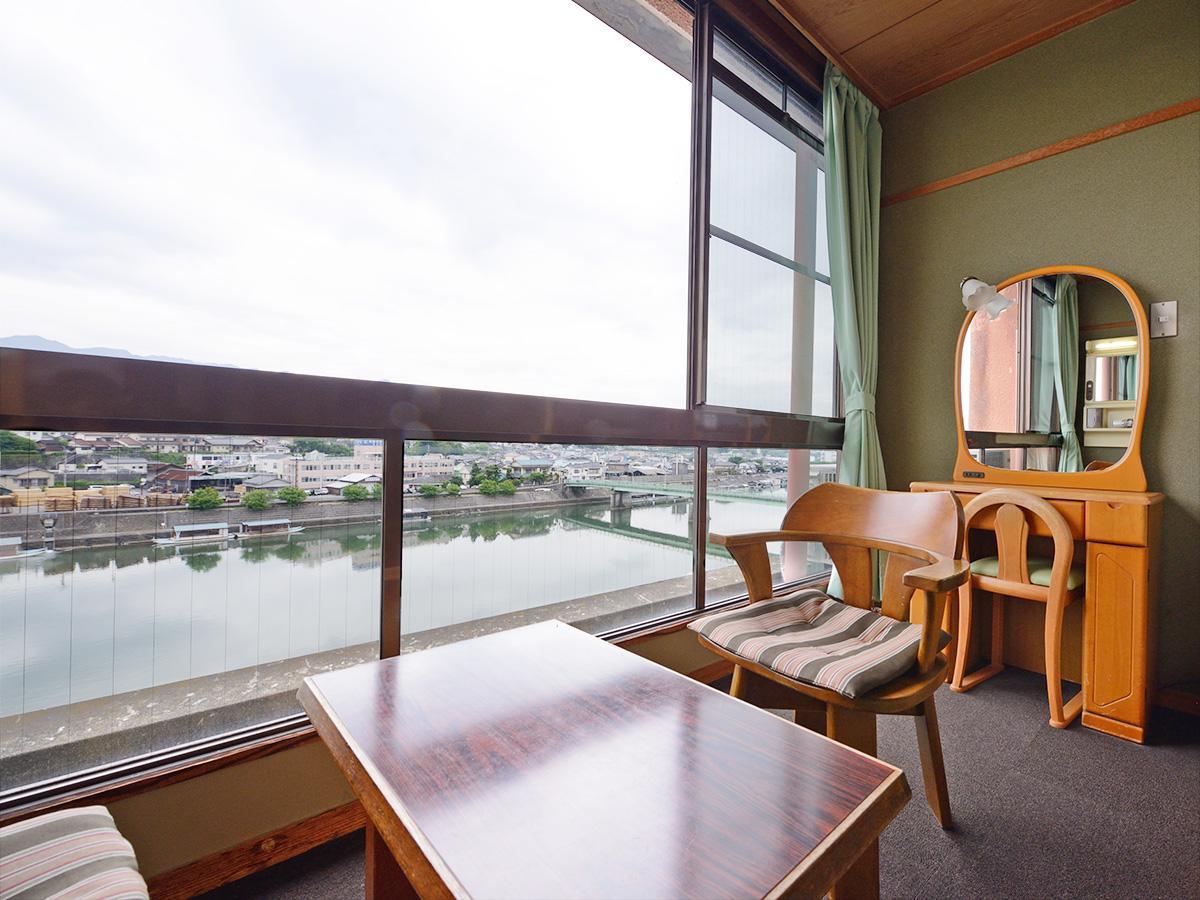 Riverside Hotel Sansuikan Hita Kültér fotó