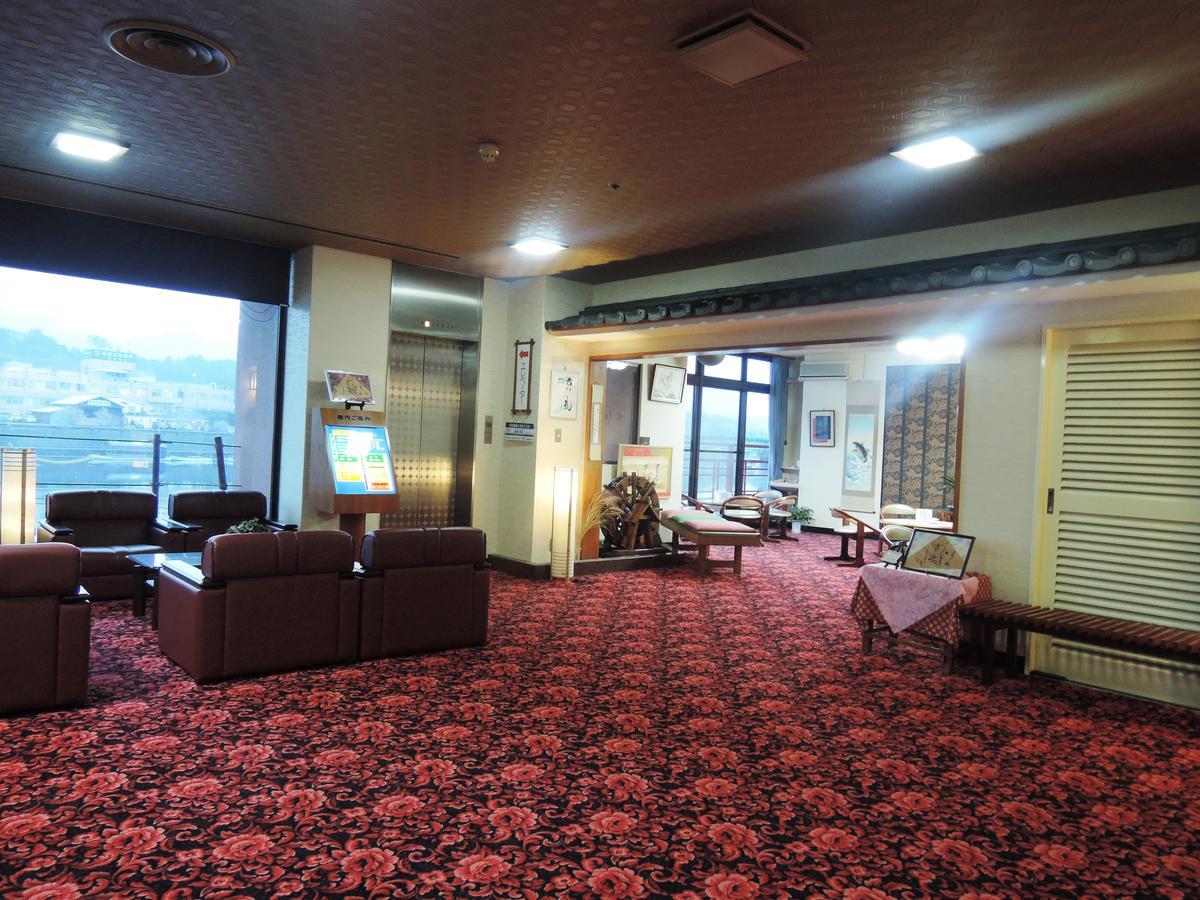 Riverside Hotel Sansuikan Hita Kültér fotó